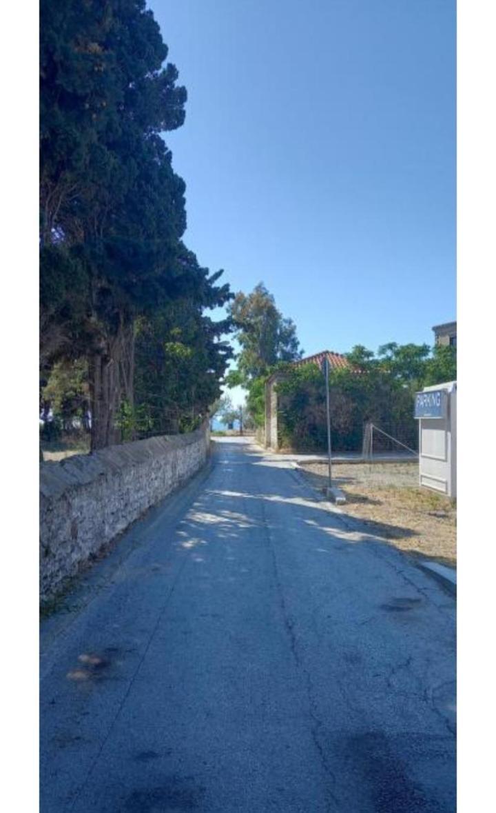 Studio For 2 Romeikos Gialos Mirina #5 Exterior photo